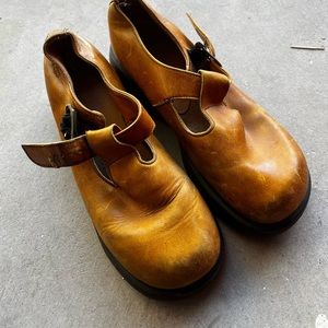 Dr marten Mary Jane tan 6 uk made in England